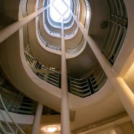 Sublime 4 Pieces Quartier Des Musiciens Lägenhet *